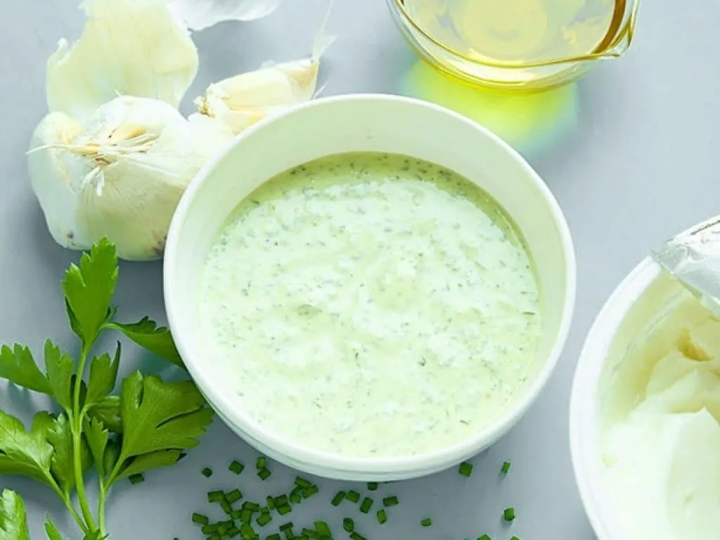 Aderezo de Cilantro a Base de Yogurt