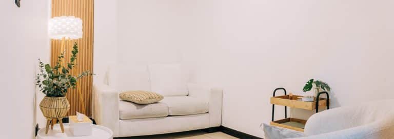 repción de clinica de bienestar mood clinic